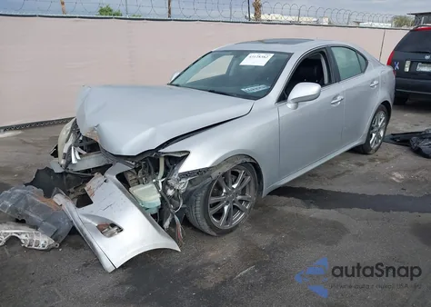 2008 Lexus Is from USA, damaged, VIN JTHBK262X82076878
